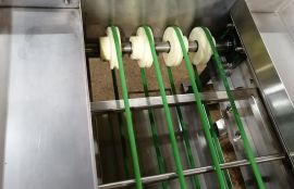 Ременной конвейер для перемещения вафельных листов на резку для компании «ИНОКС» из г. Пермь - фото 3