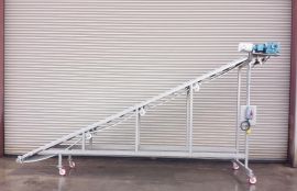 Ленточный наклонный передвижной конвейер для поднятия на высоту 2000 мм текстиля в рулонах - фото 6